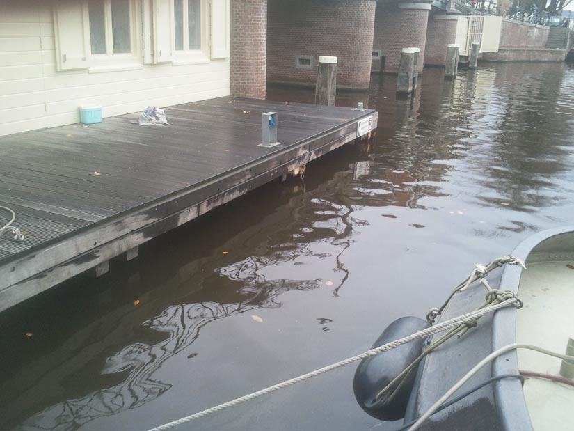Steiger-aanlegplaats-waterbouw-Amsterdam